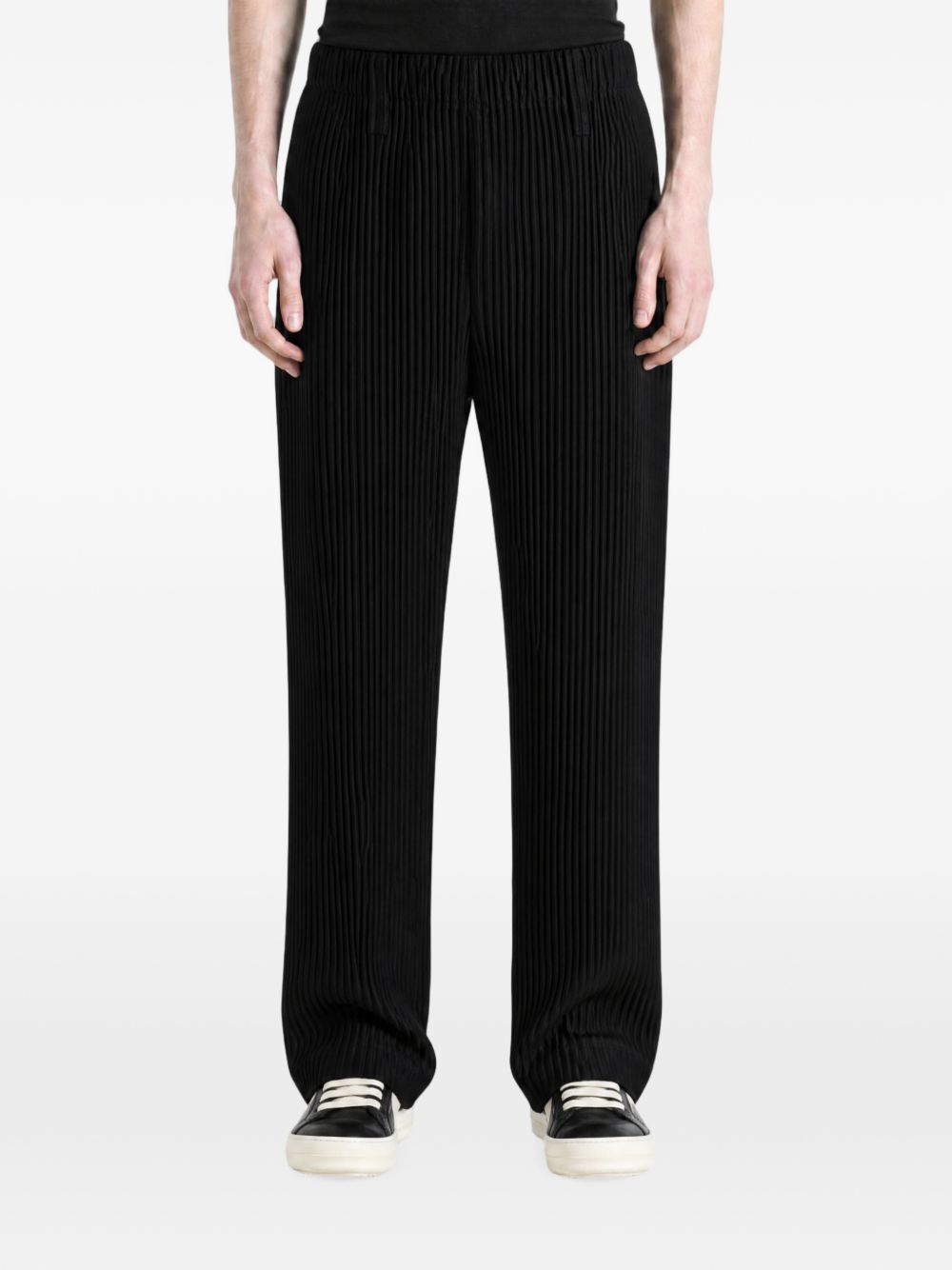 plissé-effect cropped trousers HP68JF550 15 HOMME PLISSÉ ISSEY MIYAKE 