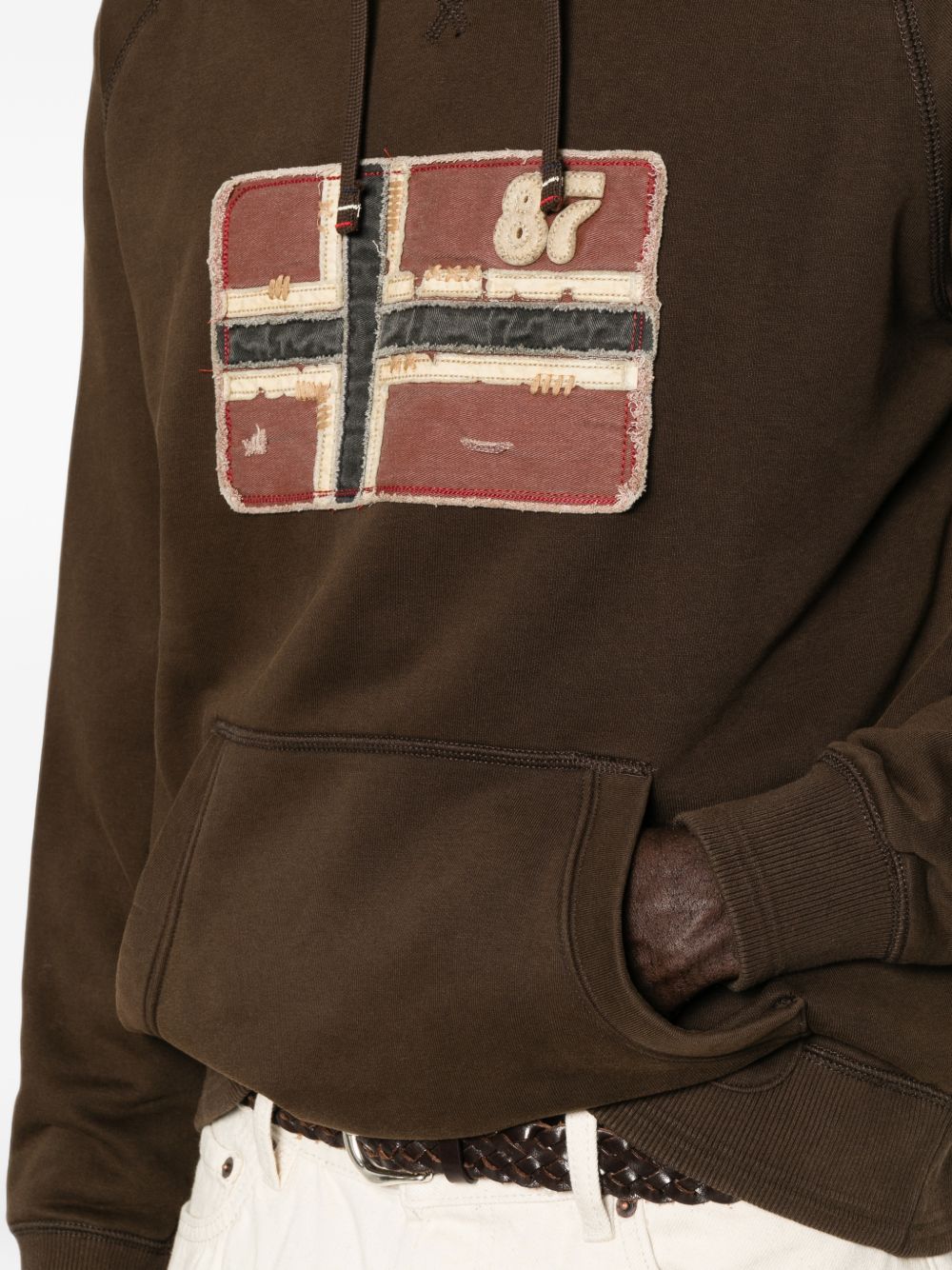 Flag-patch hoodie NP0A8BBQ WT31 NAPAPIJRI 