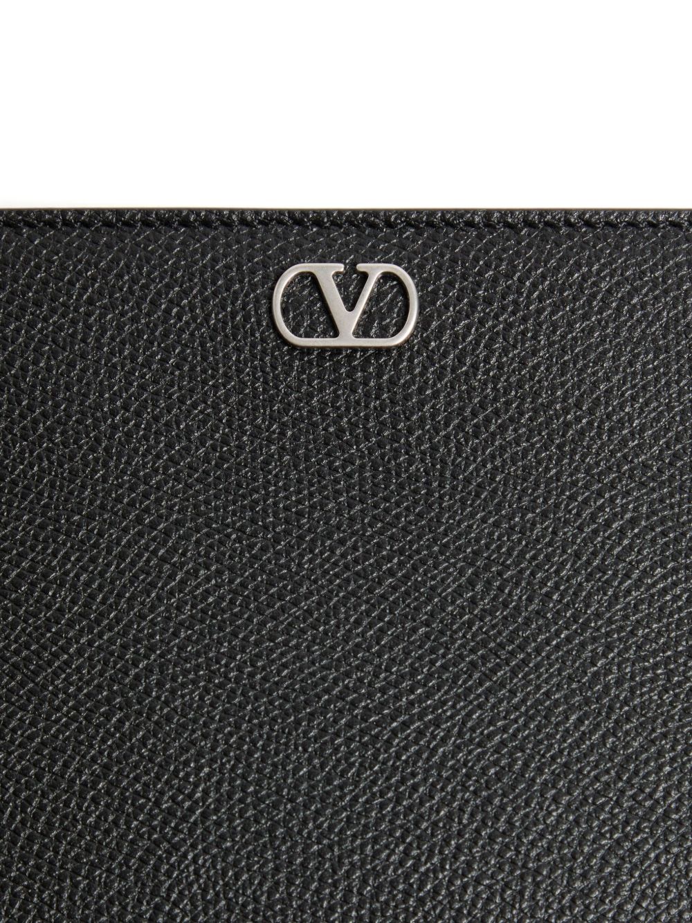 VLogo Signature Grainy Calfskin Pouch 9Y2P0AN7UAG 0NO VALENTINO GARAVANI 