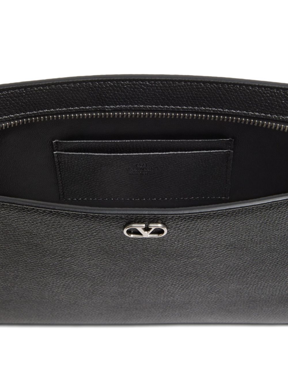 VLogo Signature Grainy Calfskin Pouch 9Y2P0AN7UAG 0NO VALENTINO GARAVANI 