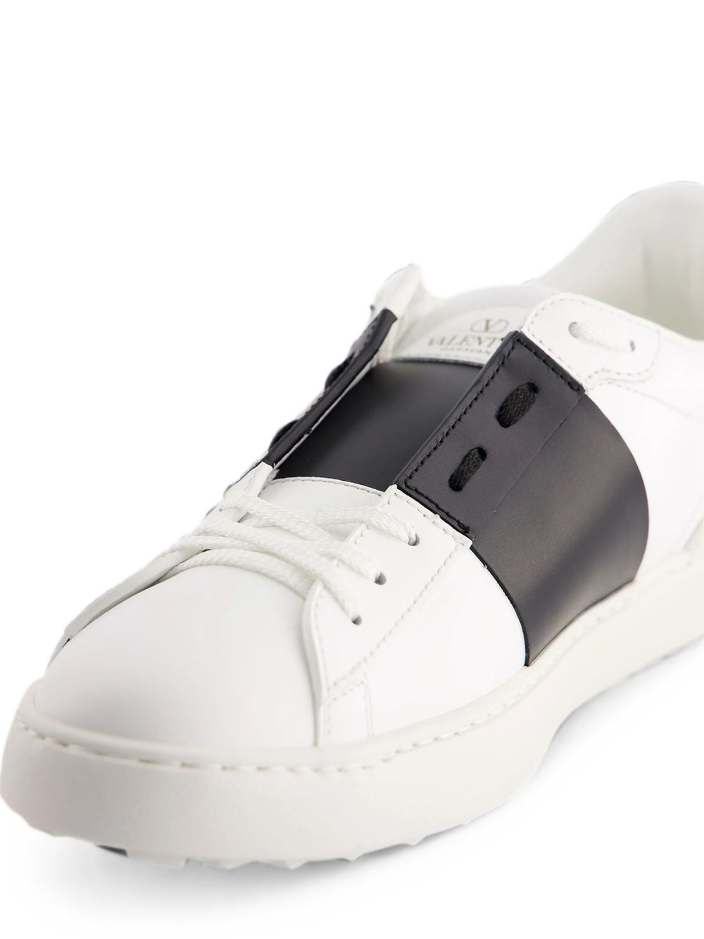 Calfskin Open Sneakers 9Y2S0830BLU A01 VALENTINO GARAVANI 