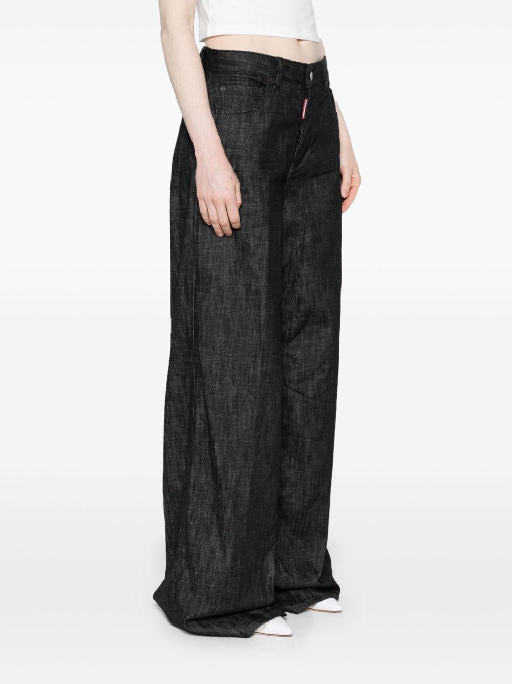 Traveller mid-rise wide-leg jeans<BR/><BR/><BR/> S75LB0987 S30357900 DSQUARED2 
