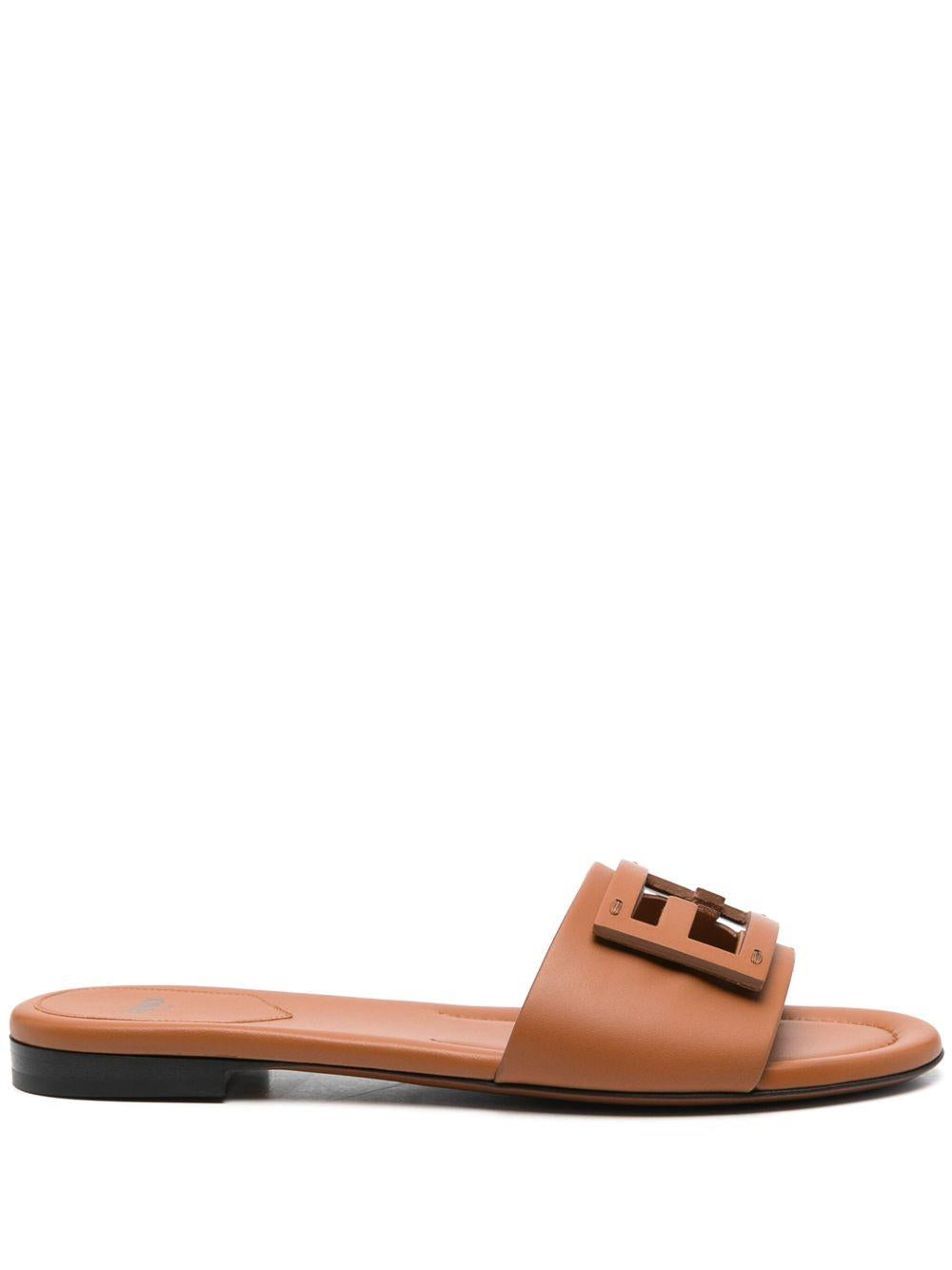 Baguette leather slides 8R8136 AE7TF1C4R FENDI 