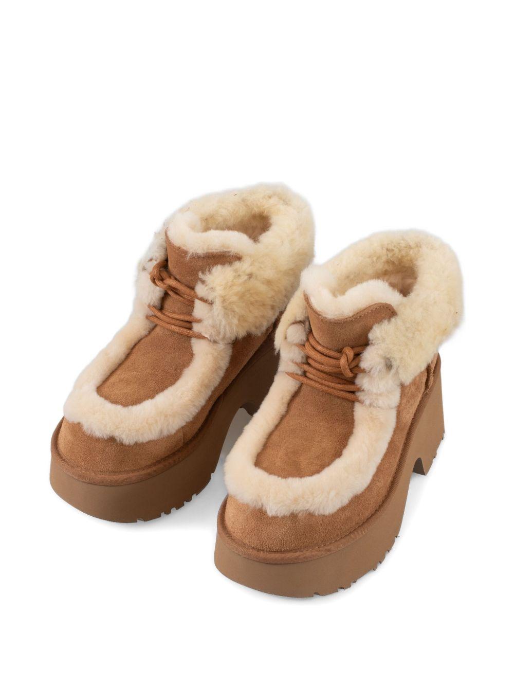 Esmee Lace Up 1171532 CHE UGG 