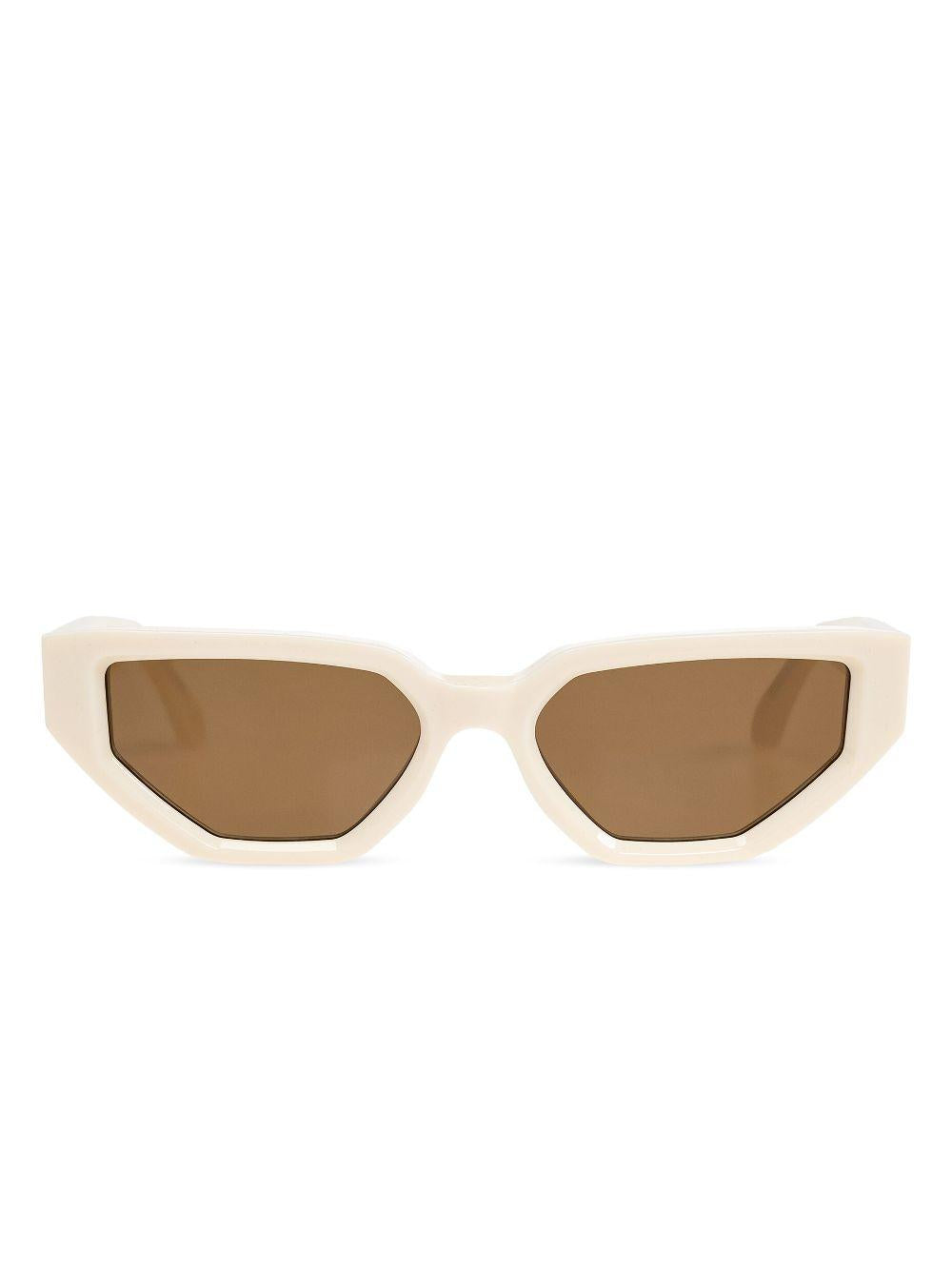 Cat-eye sunglasses<BR/><BR/><BR/> GUA00257 A00070815674 GOLDEN GOOSE 