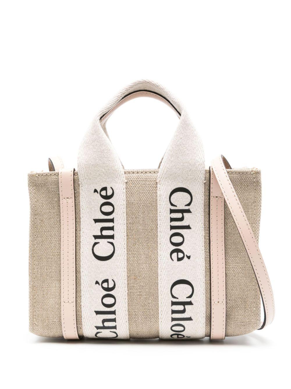Woody tote bag<BR/><BR/><BR/> CHC22AP237I26 6J5 CHLOÉ 