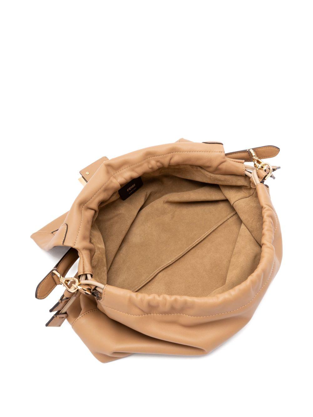 Mamma Baguette Medium 8BR834 AQ0DF19P8 FENDI 