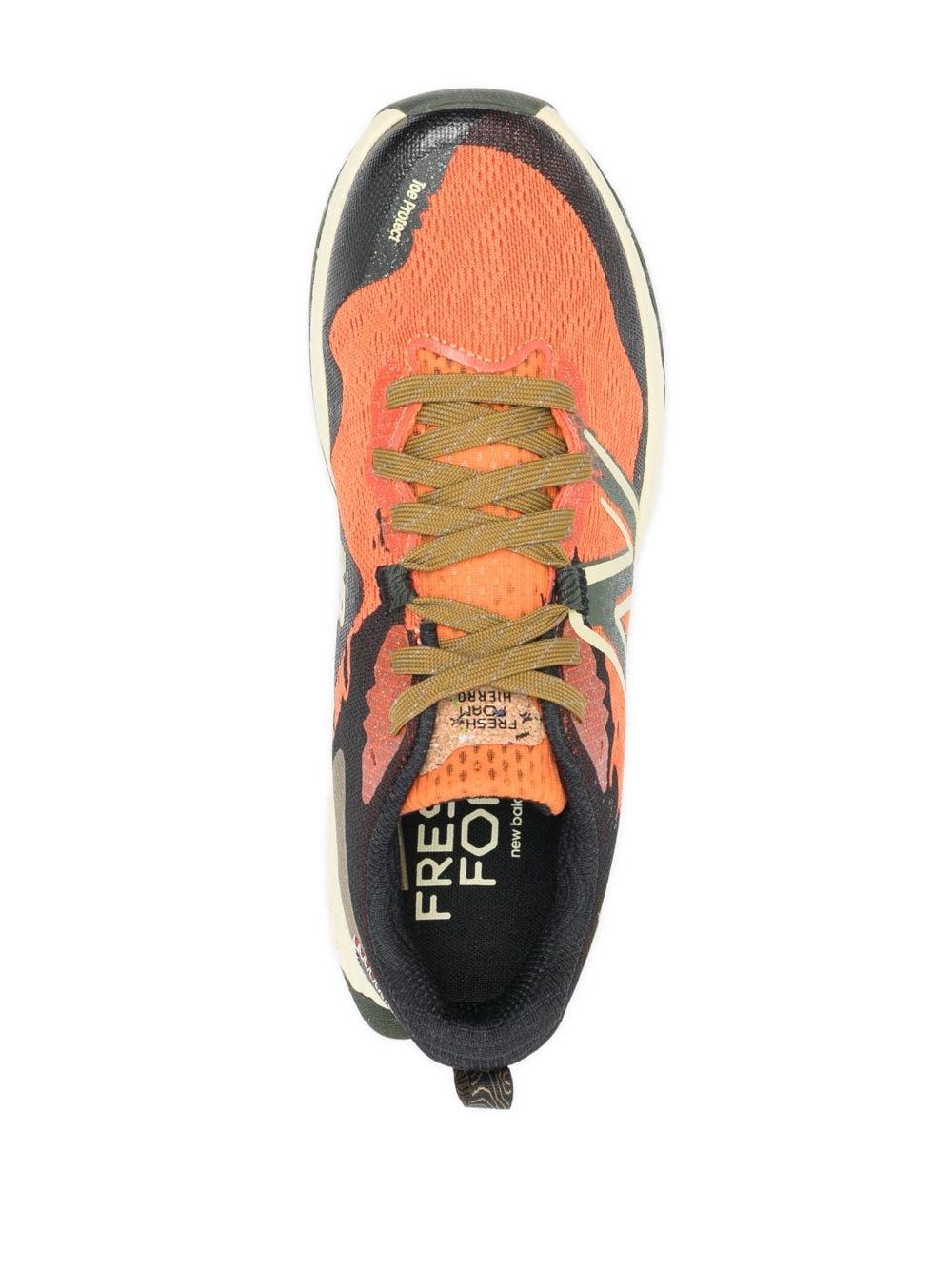 Fresh Foam x Hierro v7 logo-patch sneakers MTHIER7B CAYENNE NEW BALANCE 
