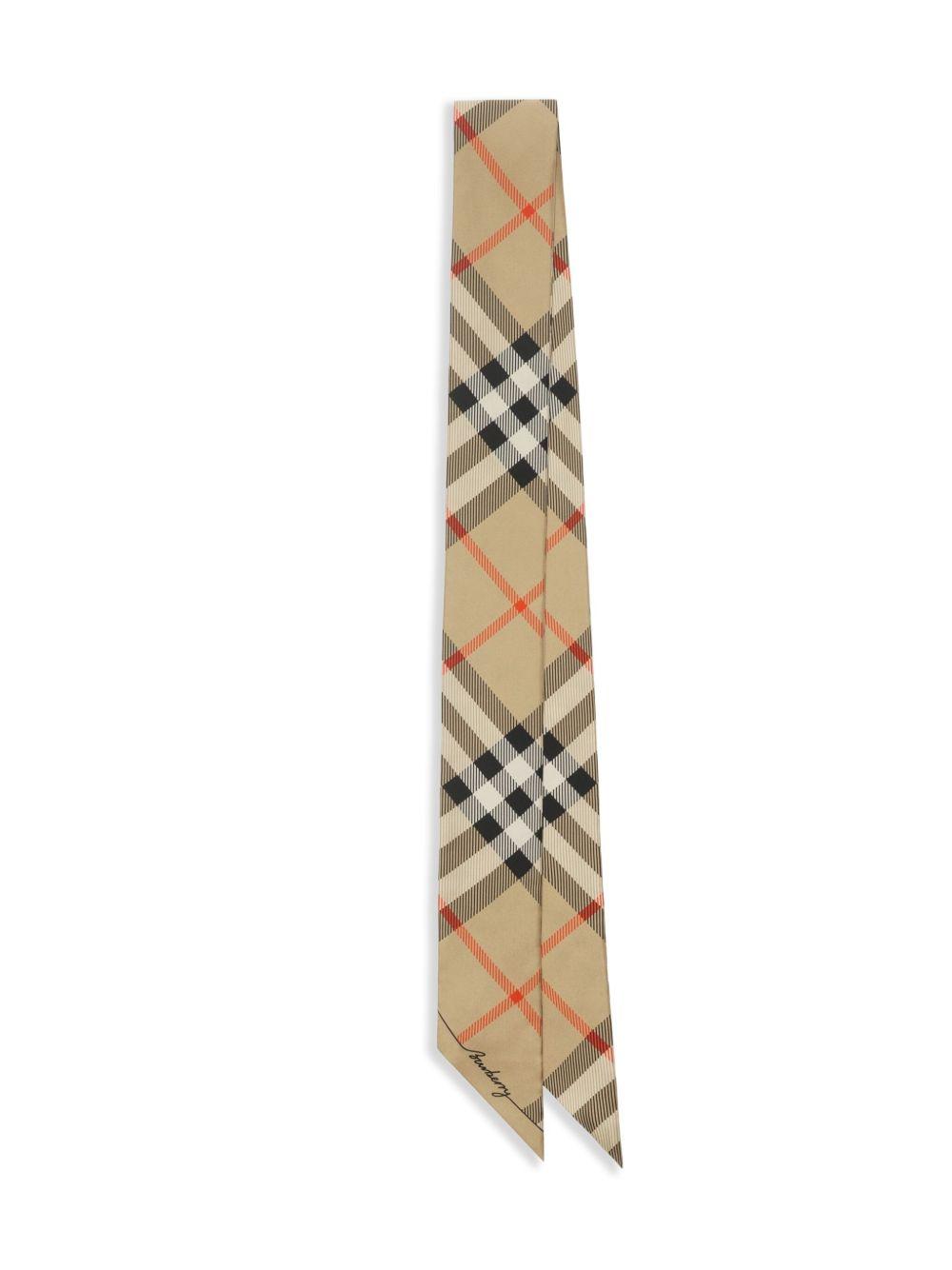 Check silk scarf<BR/><BR/><BR/> 8108158 A2021 BURBERRY 