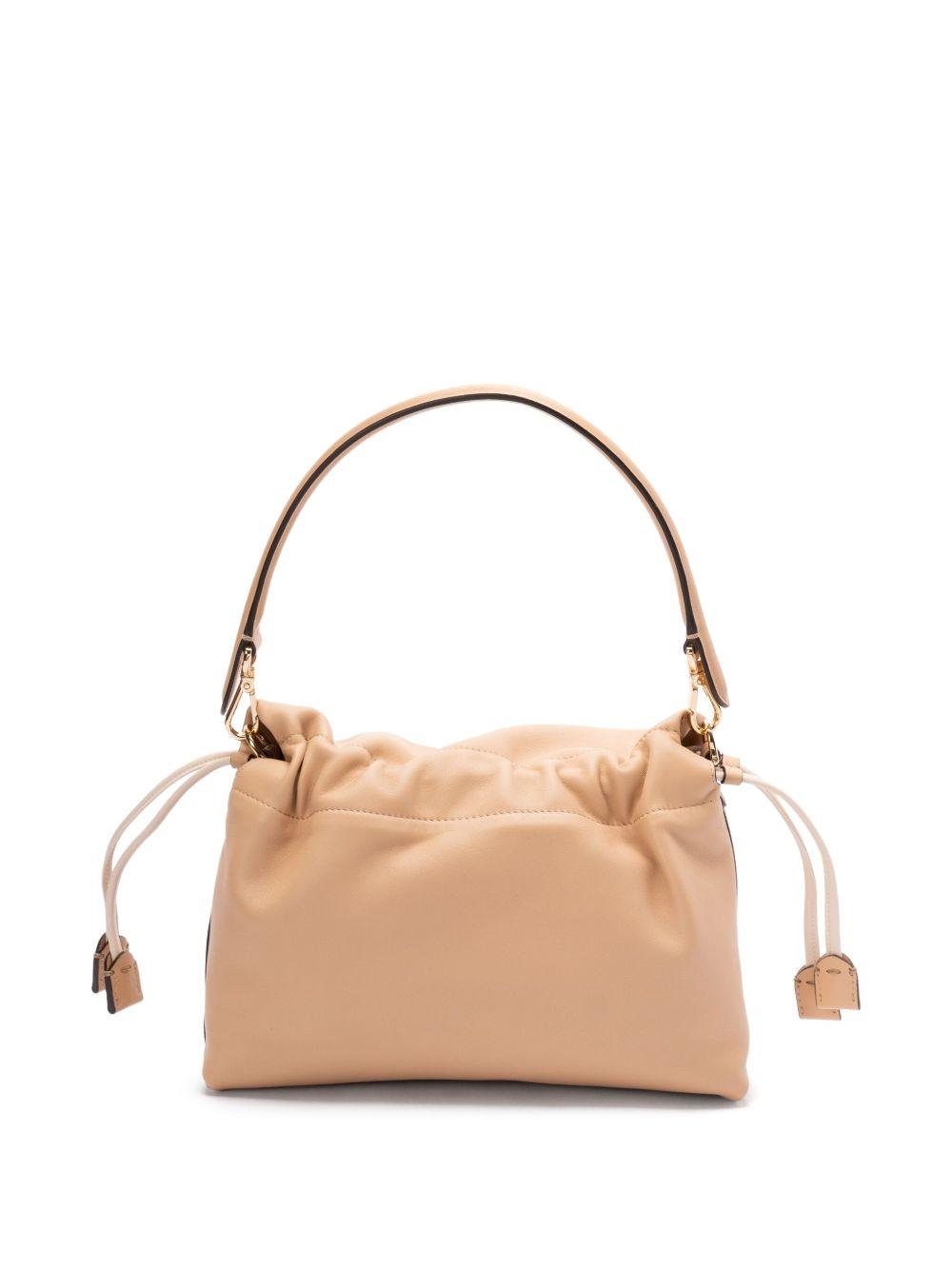Mamma Baguette Medium 8BR833 AQ0DF0J2K FENDI 