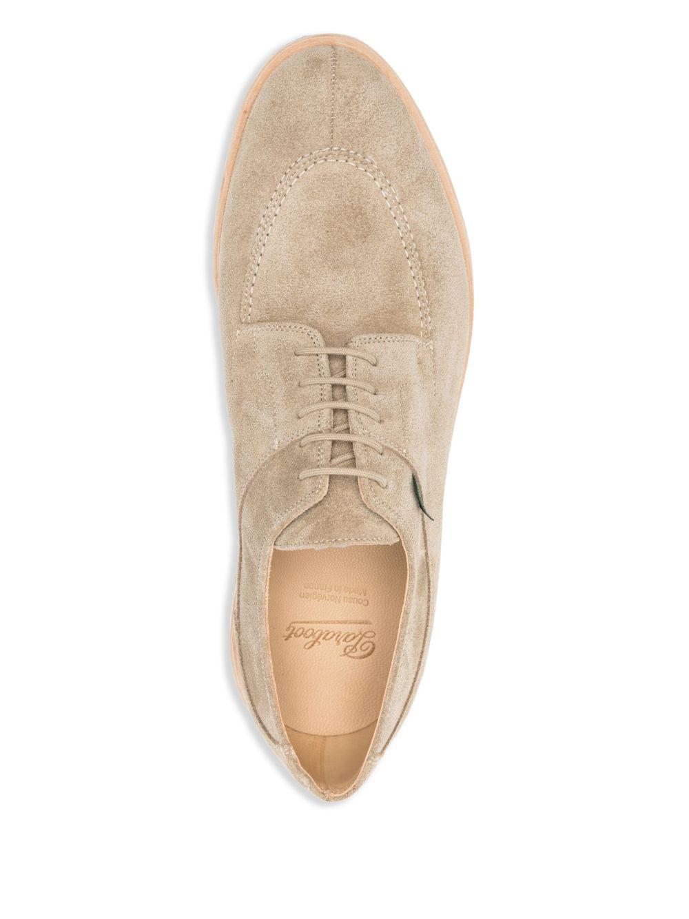  235337 AVIGNON/ARIO PARABOOT 