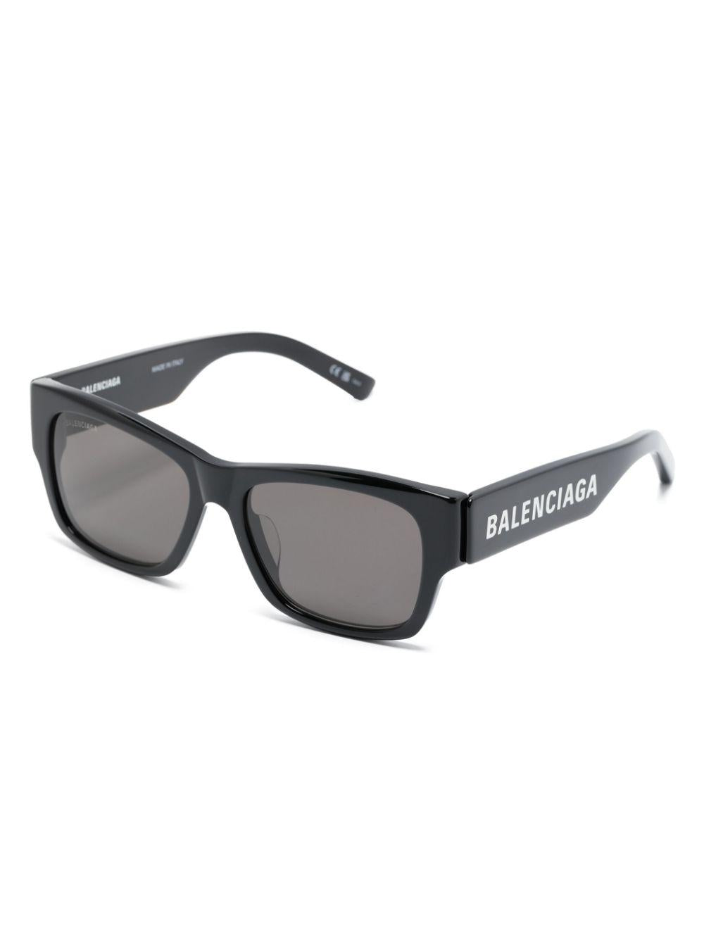 Max sunglasses<BR/><BR/><BR/> 725243 T00391000 BALENCIAGA 