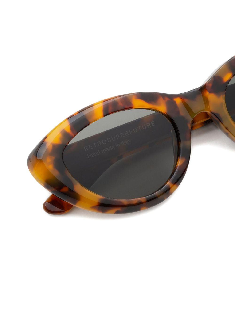 Oval sunglasses 3RH 52 RETROSUPERFUTURE 