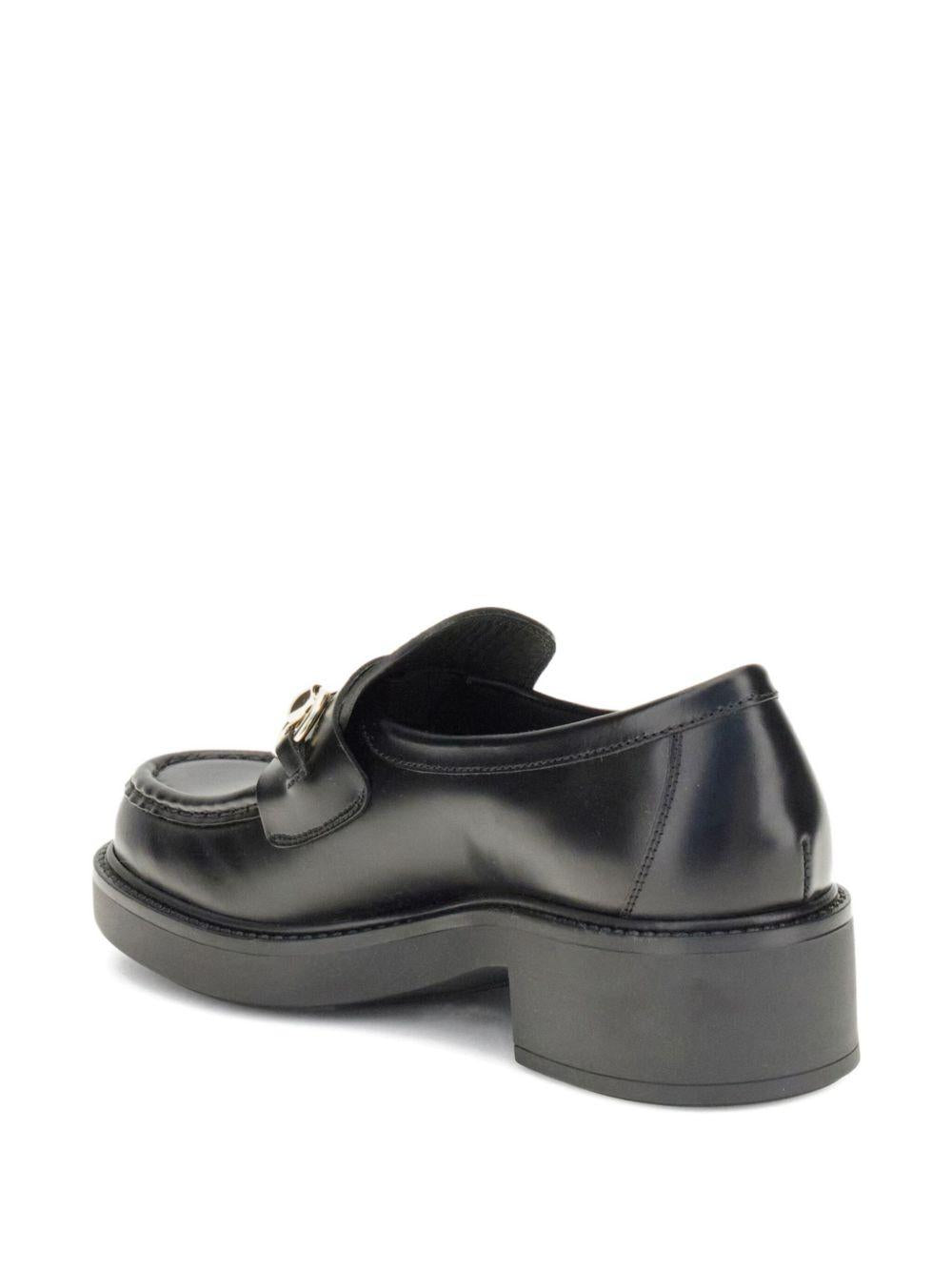 loafer with Horsebit 840725 0GQ001000 GUCCI 
