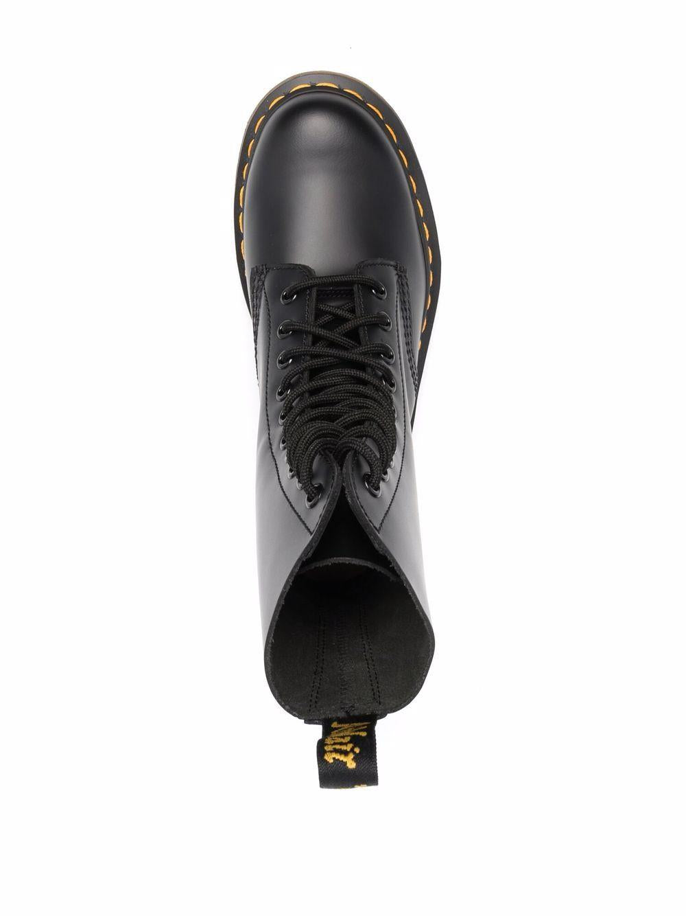 1490 lace-up combat boots<BR/> 11857001 1490BLACK SMOOTH DR. MARTENS 