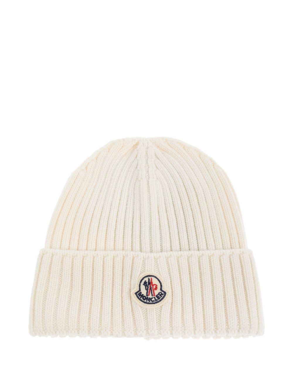 Logo beanie K29543B00012 M1131030 MONCLER KIDS 