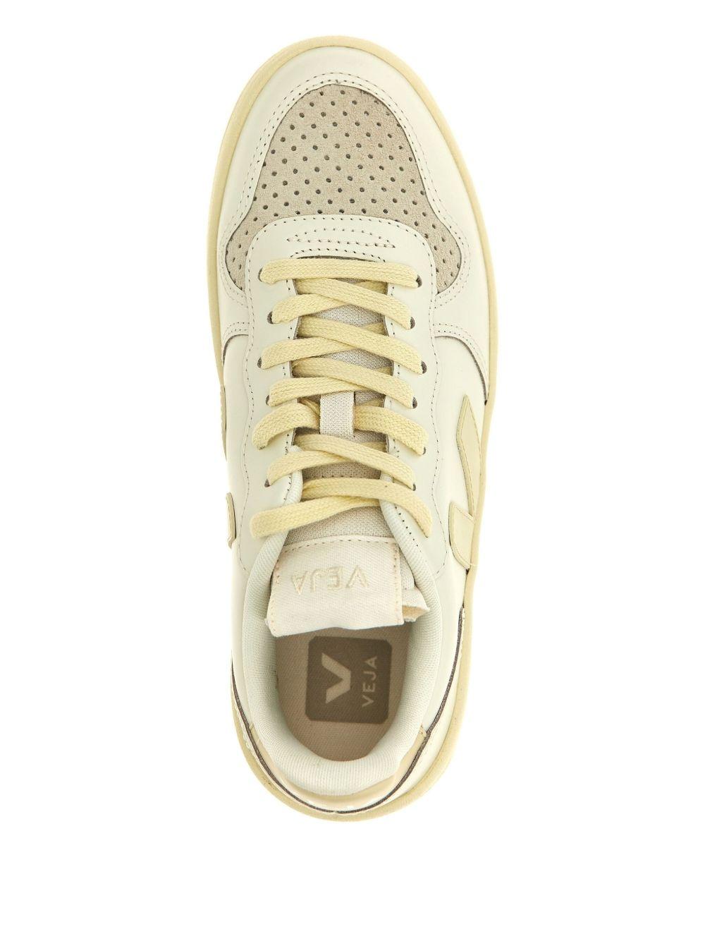 V-10 sneakers<BR/><BR/><BR/> VI0220498 PURE/CALCAIRE VEJA 