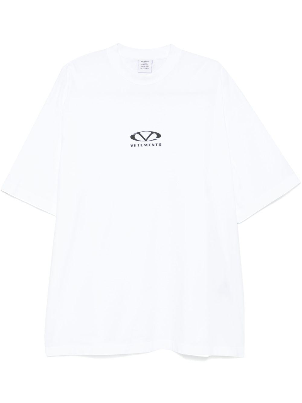 Logo-print T-shirt<BR/><BR/><BR/> UA66TR605 W VETEMENTS 
