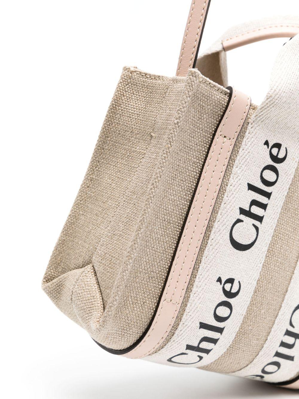 Woody tote bag<BR/><BR/><BR/> CHC22AP237I26 6J5 CHLOÉ 