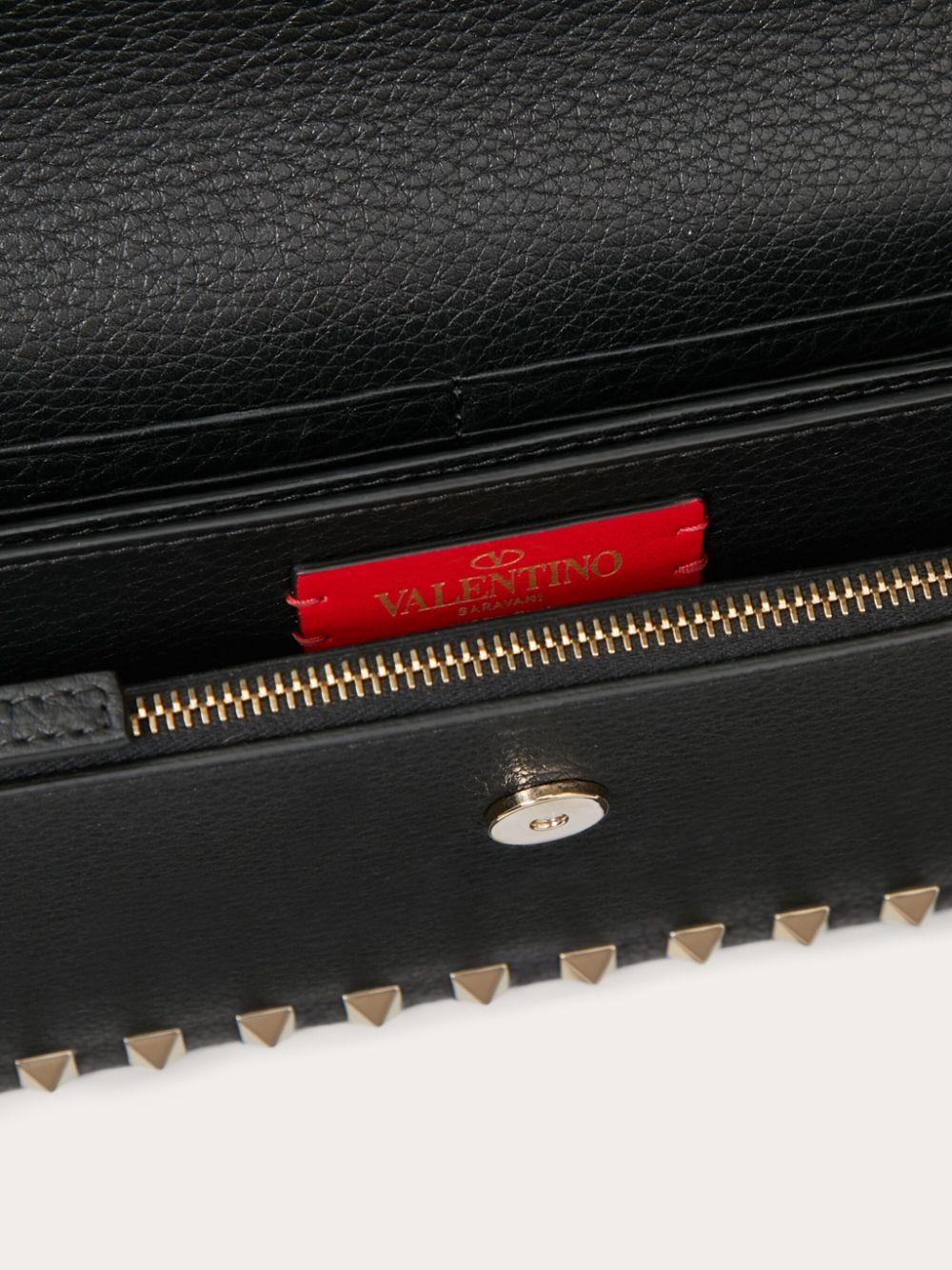 Rockstud leather clutch bag<BR/><BR/><BR/> ZW2P0S61VSH 0NO VALENTINO GARAVANI 