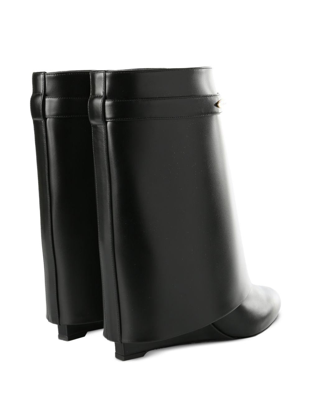 Shark Pinch ankle boots BE605LE1J7 001 GIVENCHY 