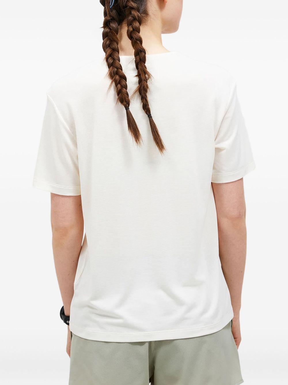 White delta short sleeves t-shirt G79366030 VINTAGE WHITE PEAK PERFORMANCE 