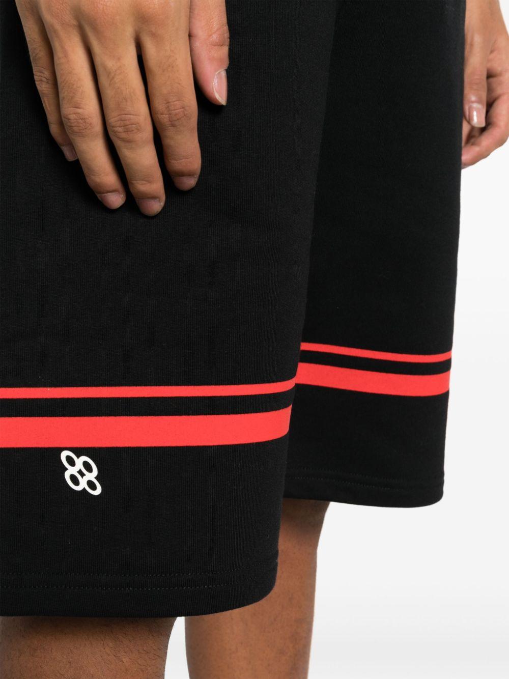Logo print to the side FW23M250114 02 GCDS 