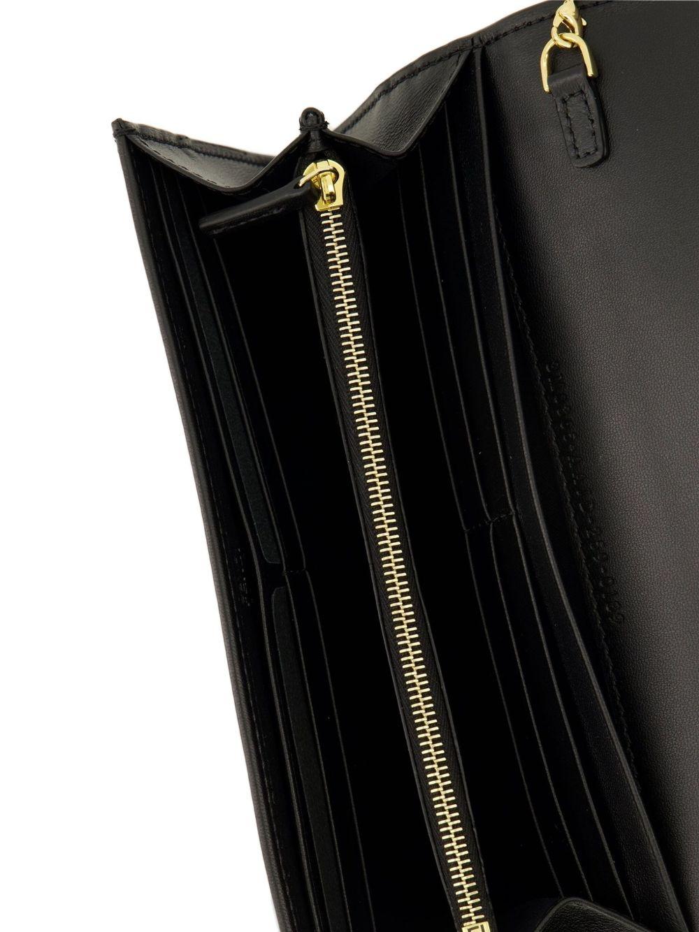 Baguette Continental With Chain 8M0365 AAJDF0KUR FENDI 