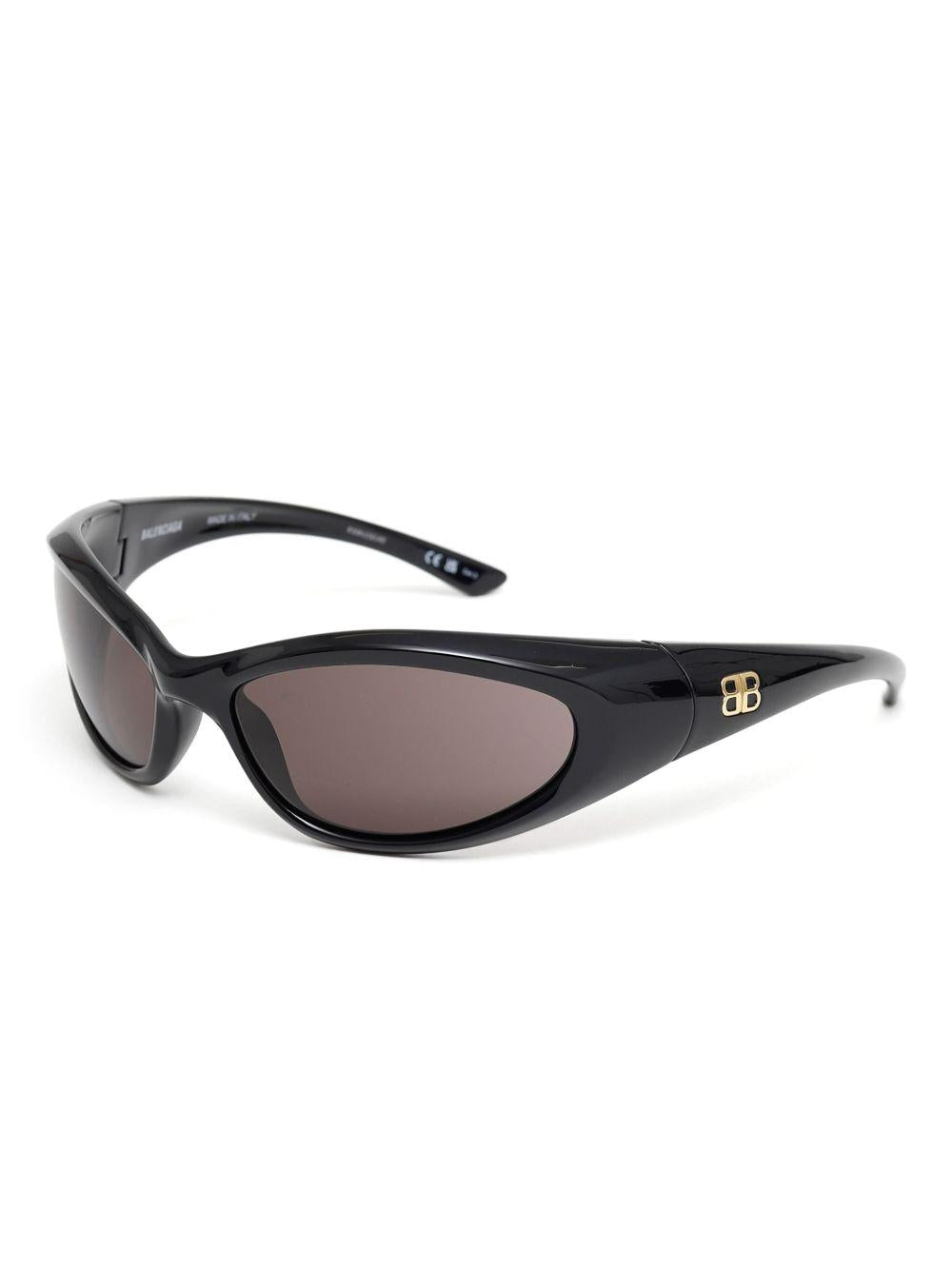 Sporty B sunglasses<BR/><BR/><BR/> 812604 T00071000 BALENCIAGA 