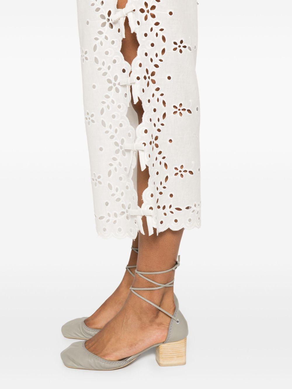 Embroidered trousers<BR/><BR/> 128PA CREAM SELF-PORTRAIT 
