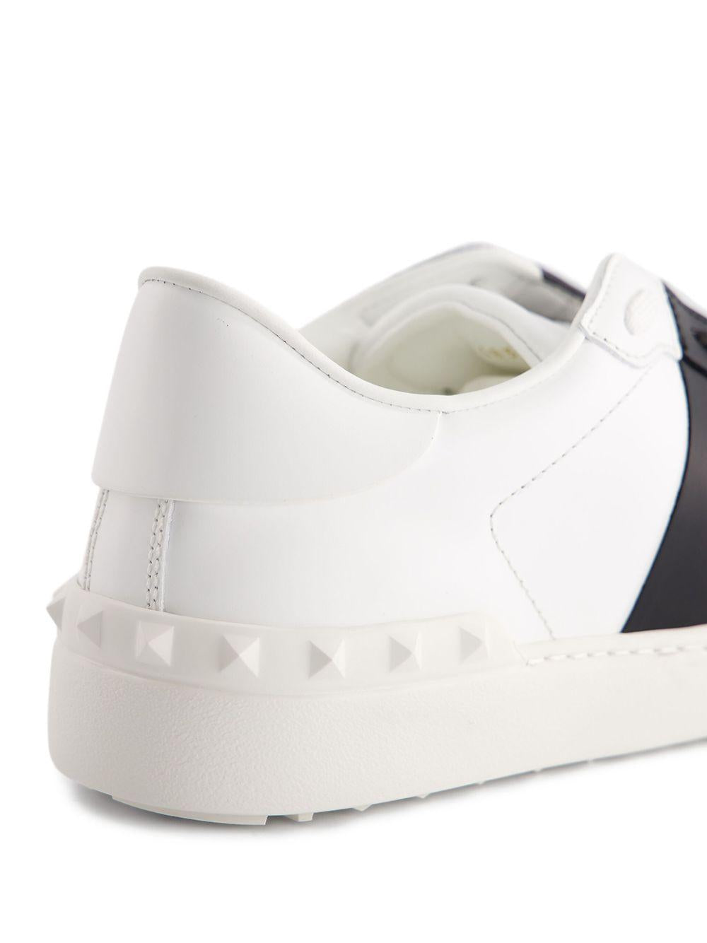 Rockstud low-top sneakers<BR/><BR/> 7Y2S0830BLU A01 VALENTINO GARAVANI 