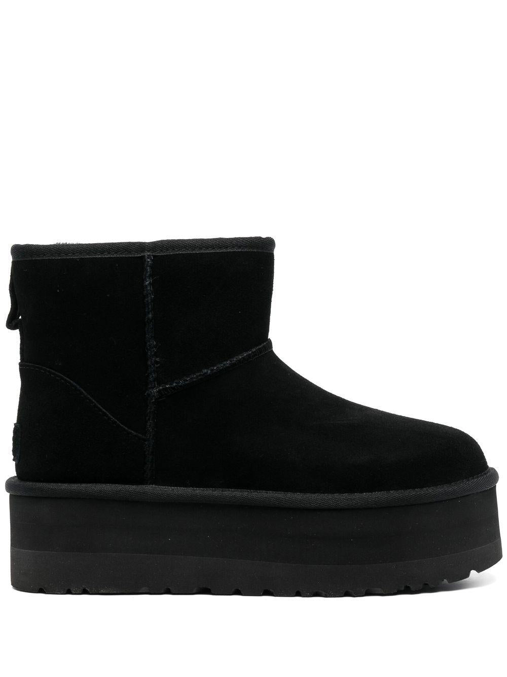 Classic Mini Platform boots 1134991 BLK UGG 