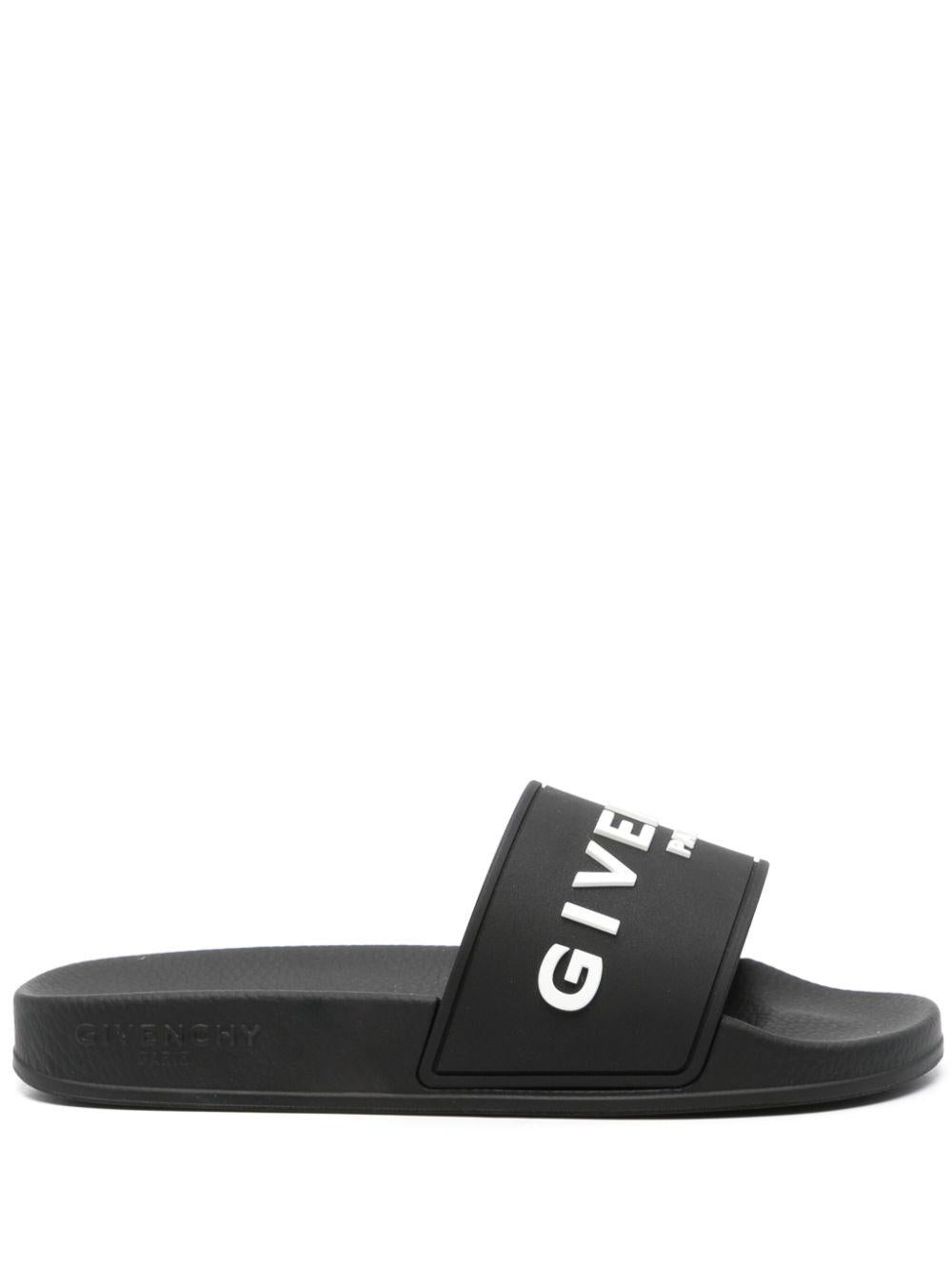 Embossed-logo slides<BR/><BR/><BR/> BE3004E1UM 001 GIVENCHY 