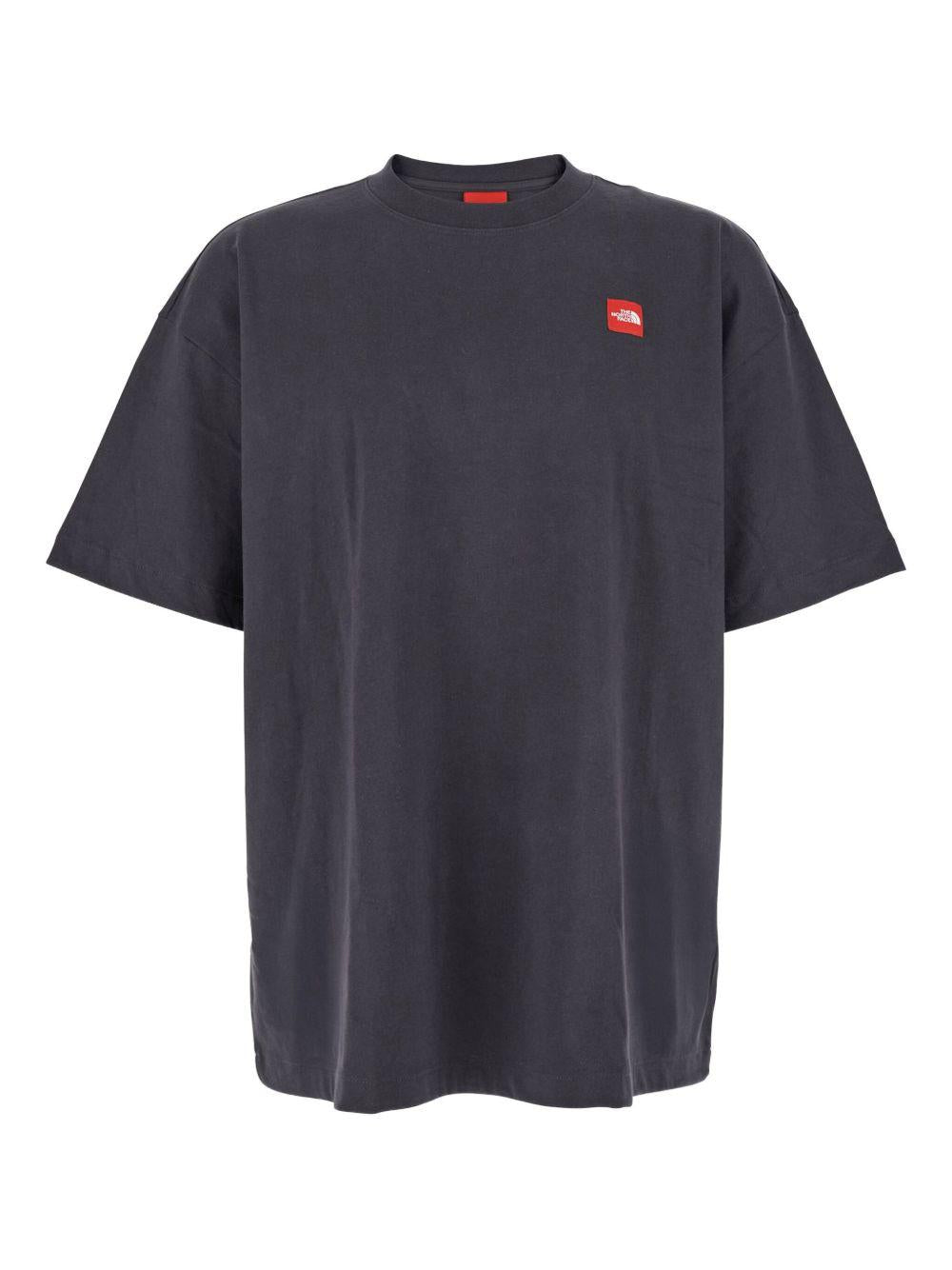 T-Shirt Tnf Red Box<BR/>The North Face® Red Box NF0A8EG5 0SA1 THE NORTH FACE 