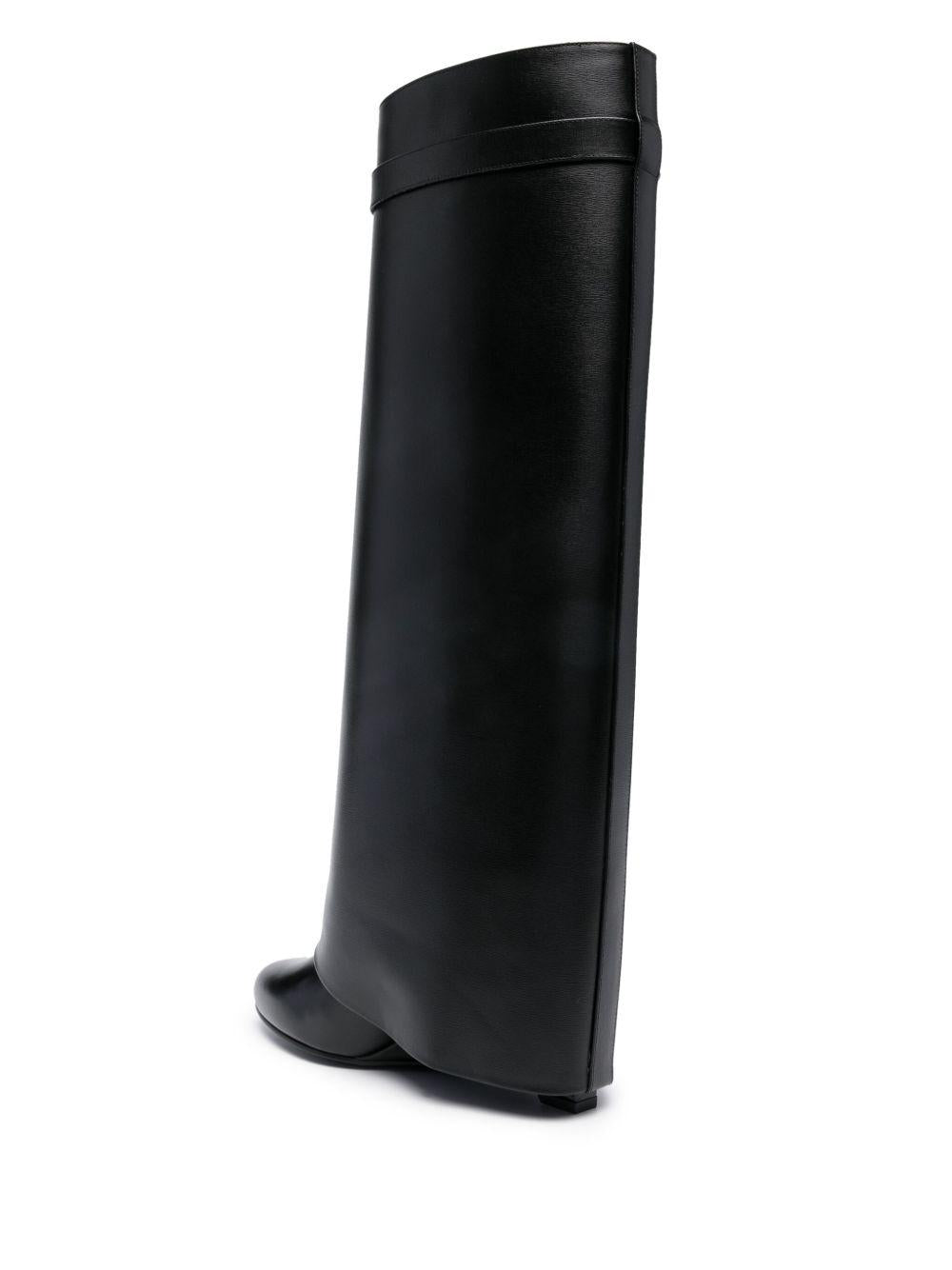 Shark Lock boots in leather BE702NE1NG 001 GIVENCHY 