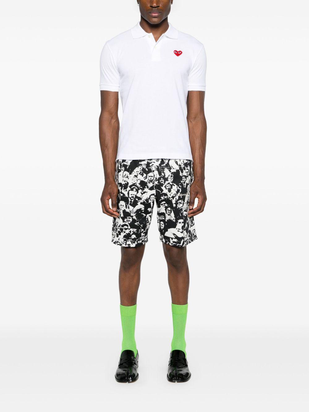 Logo Heart Polo T-shirt AX-T006-051 WHITE COMME DES GARÇONS PLAY 