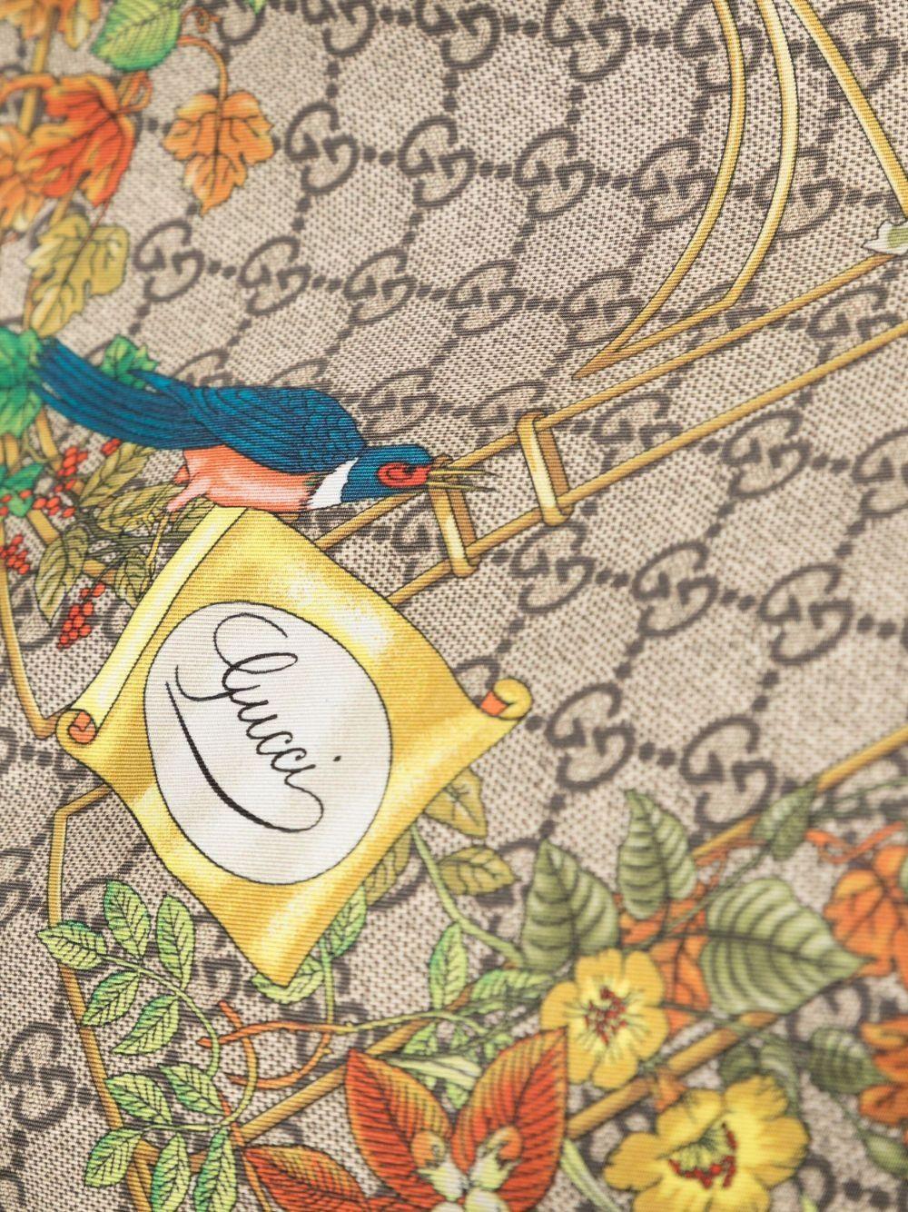 Printed silk twill carré 777066 3G0019564 GUCCI 
