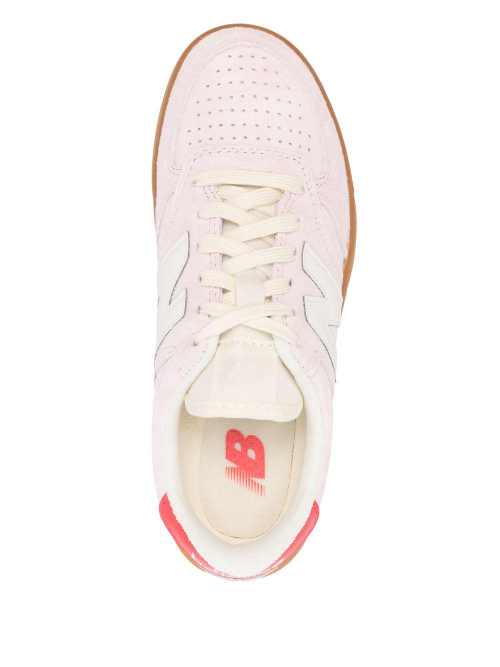 T500 sneakers<BR/><BR/> CT500EA ROSE SUGAR NEW BALANCE 