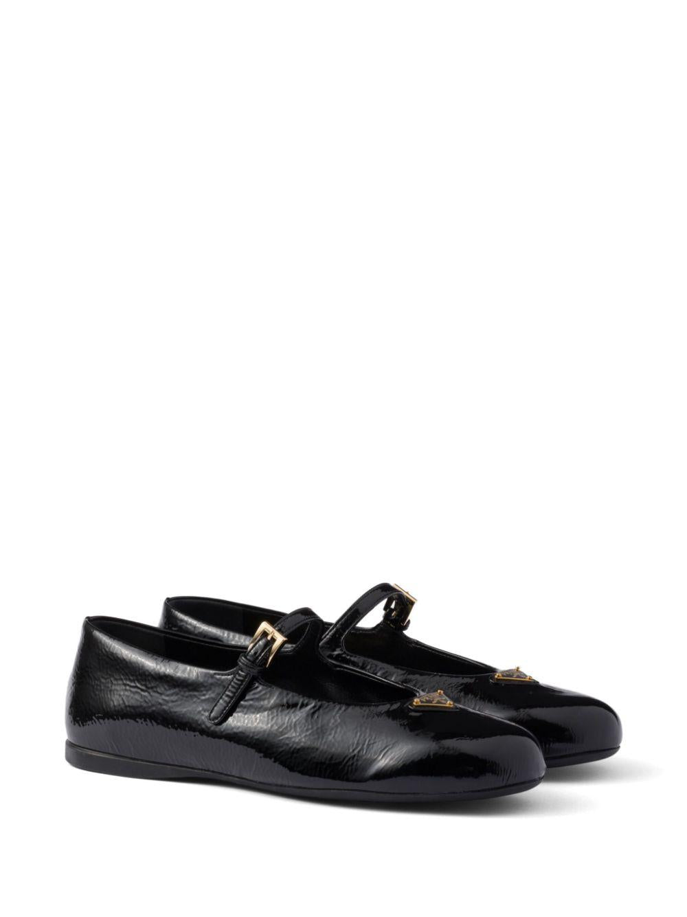 Leather ballerina shoes<BR/><BR/><BR/> 1F793N H27F0002 PRADA 