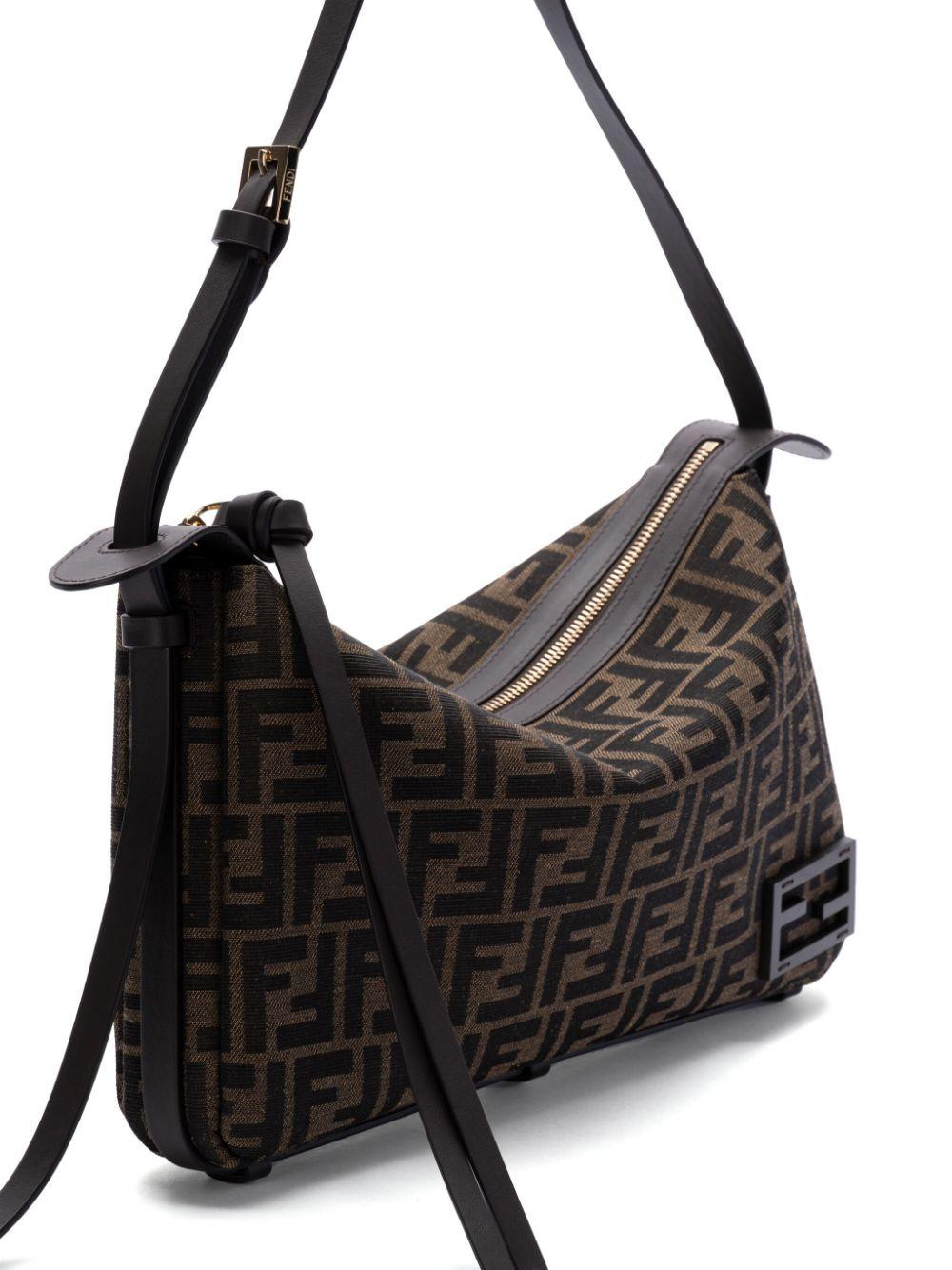  8BR829 AFPMF1GL7 FENDI 