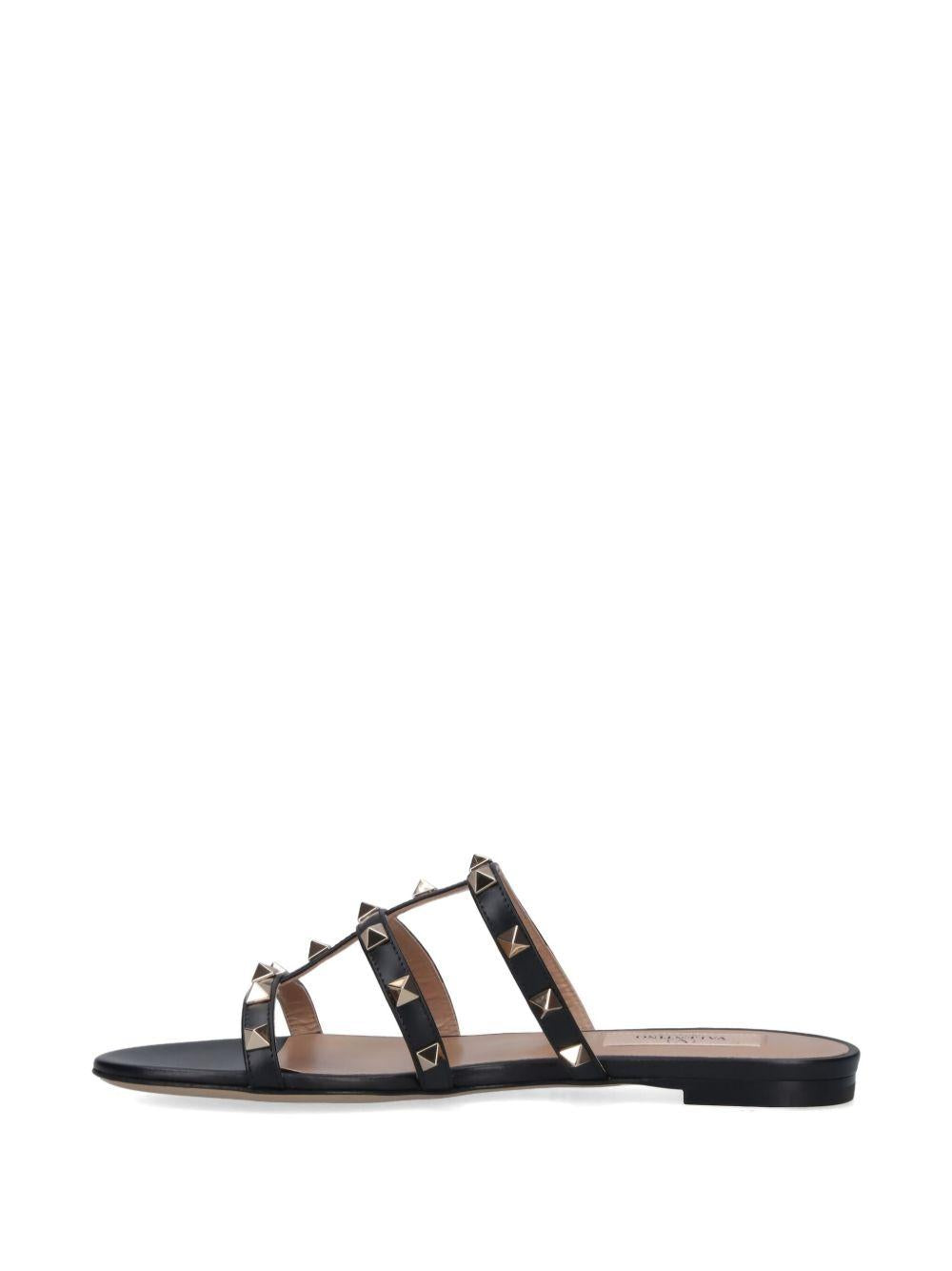 Rockstud Flat Slide Sandal 8W0S0C49VOD 0NO VALENTINO GARAVANI 