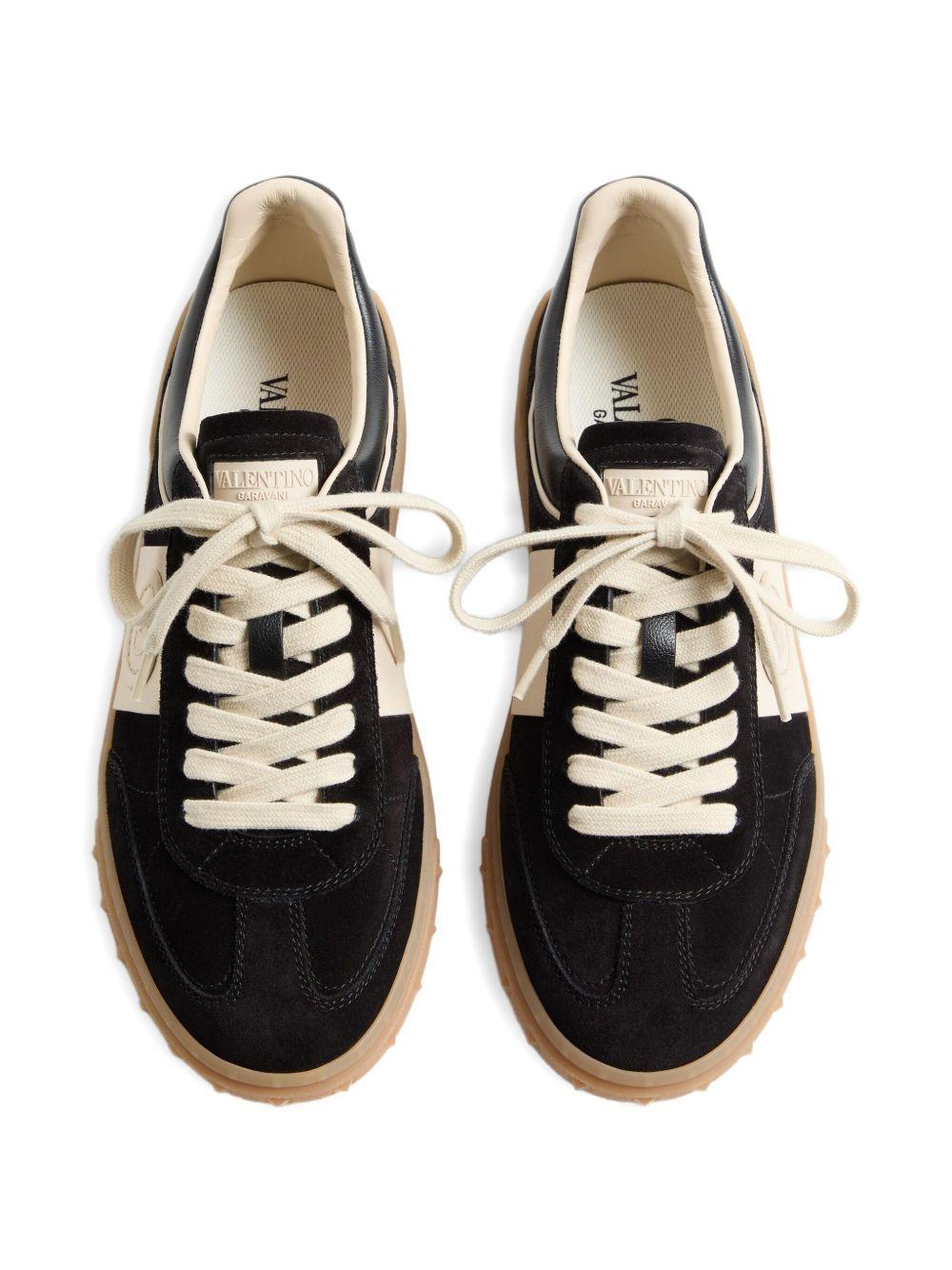 Upvillage sneakers 7W0S0IL9LAL CHQ VALENTINO GARAVANI 