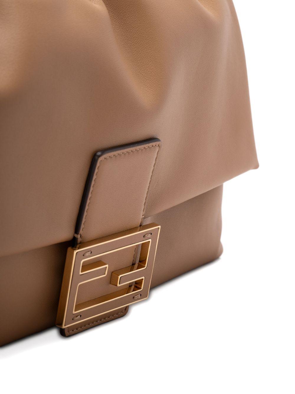 Mamma Baguette Medium 8BR834 AQ0DF19P8 FENDI 