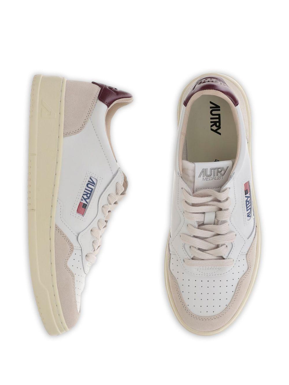  AULM LS03WHT/BURGUND AUTRY 