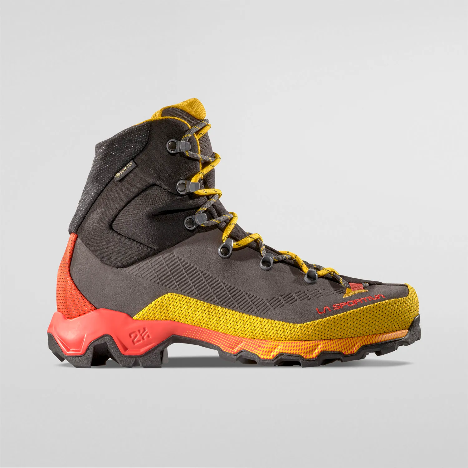 Aequilibrium Trek Gtx<BR/> 44B900100 CARBON/YELLOW LA SPORTIVA 