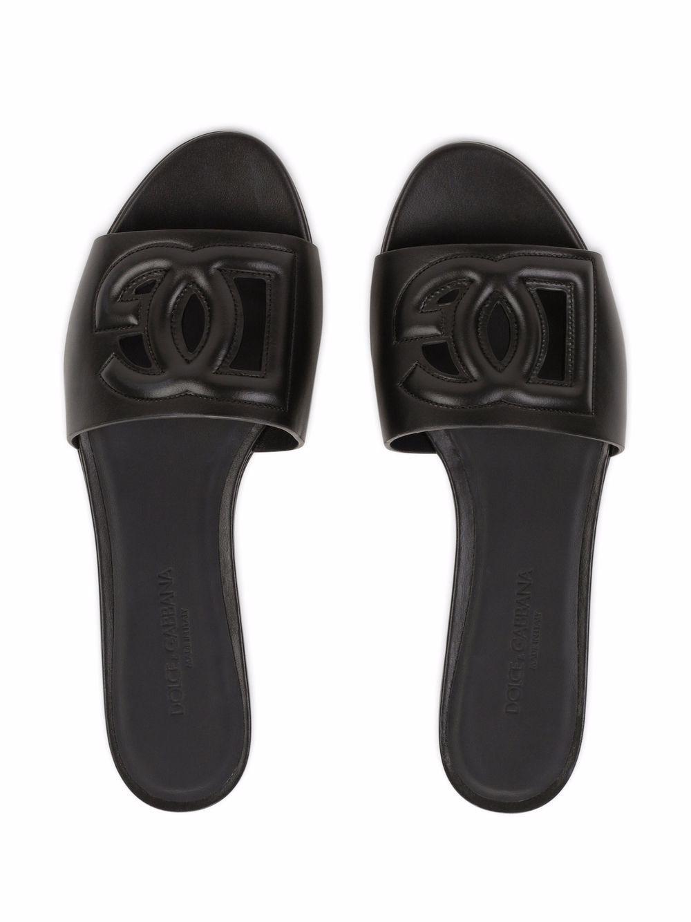 Calfskin slides with DG logo CQ0436 AY32980999 DOLCE & GABBANA 