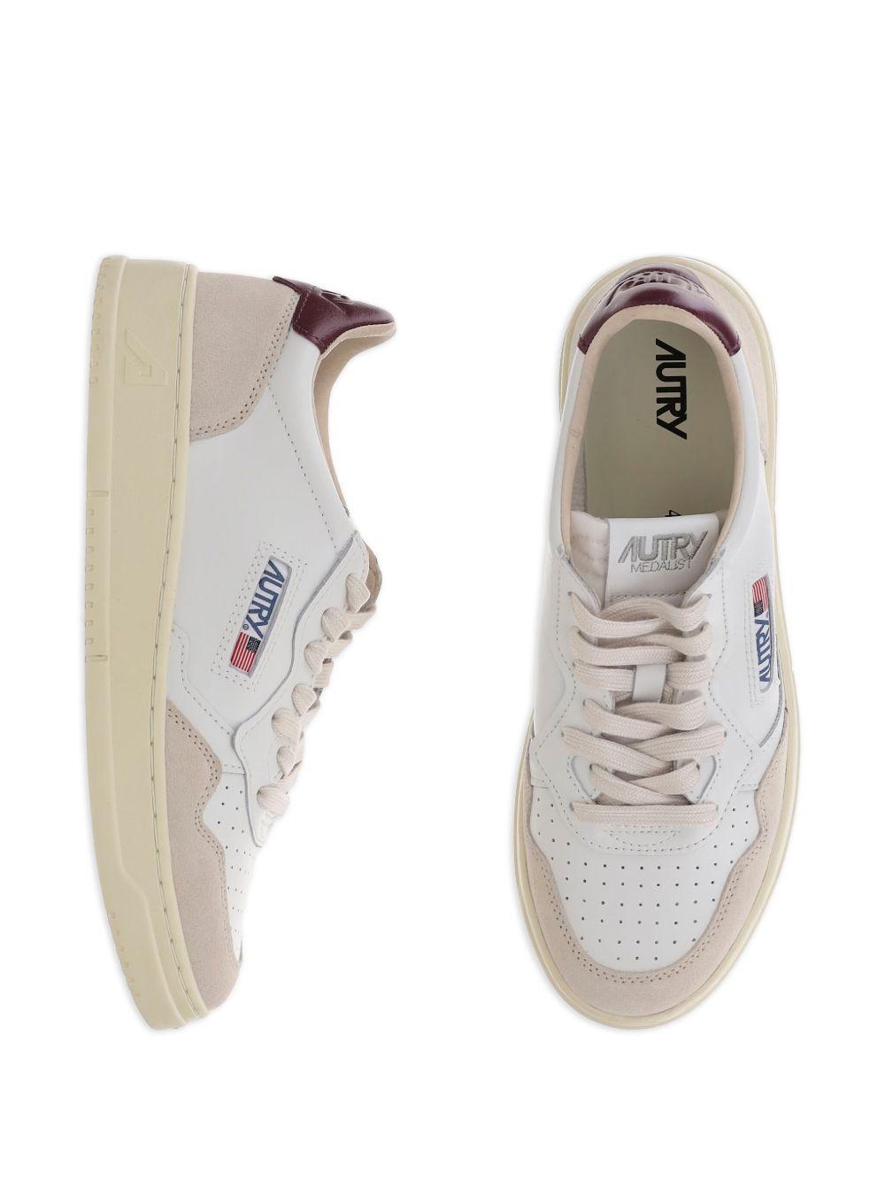 Medalist sneakers AULW LS03WHT/BURGUND AUTRY 
