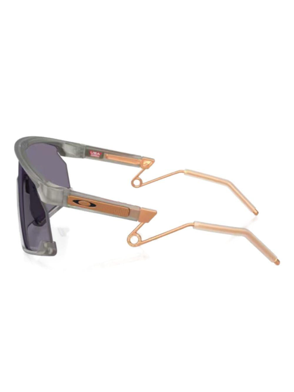 Bxtr metal sunglasses<BR/> 0OO9237 923713 OAKLEY 