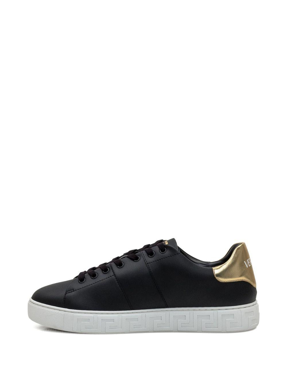 Medusa sneakers 1014460 1A149572B130 VERSACE 