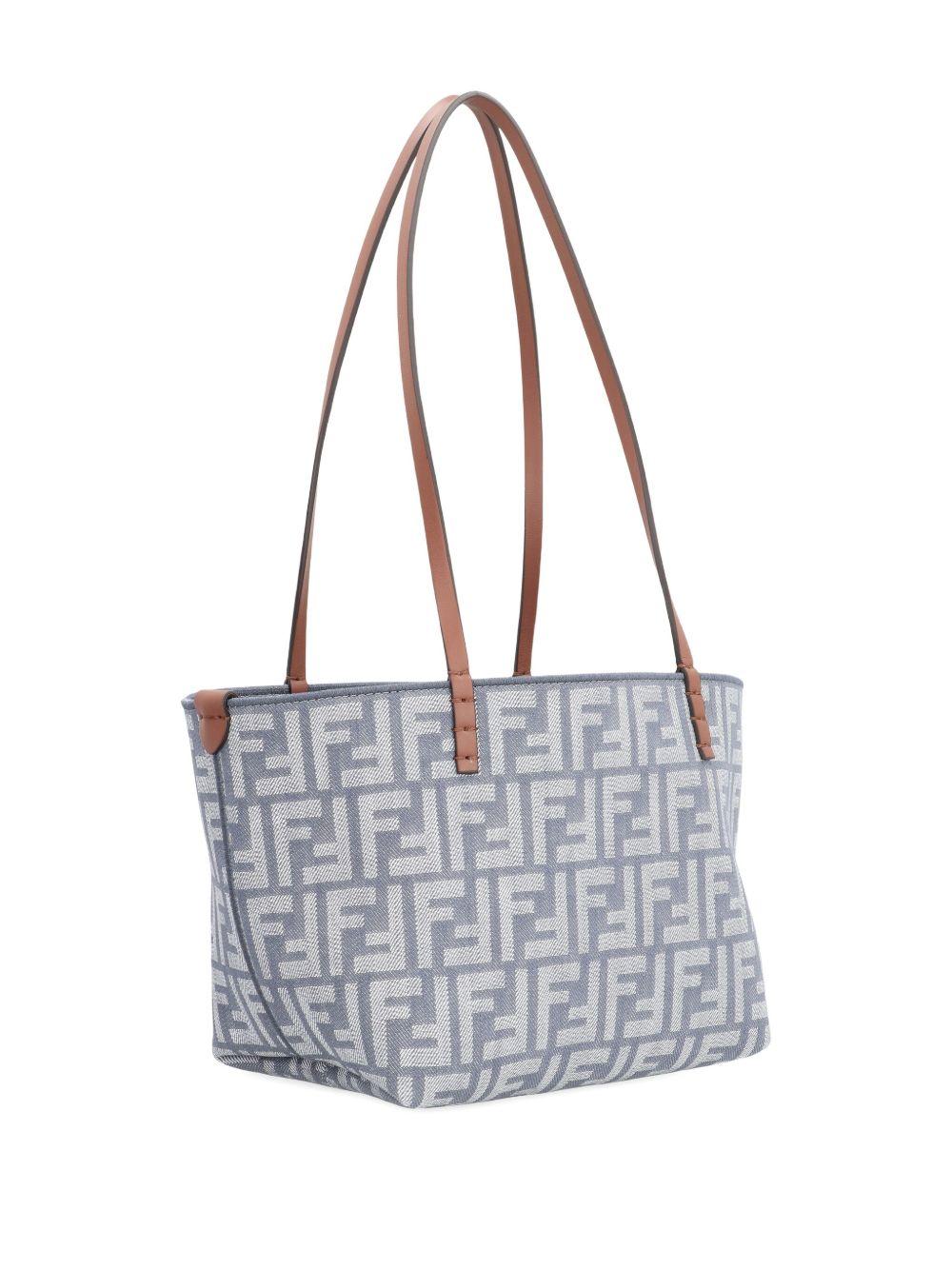 8BH424AUT4F1SXQ FENDI
